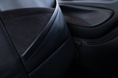 Lime green and white Cirrus SR-series aircraft detail, image N294GG-075.